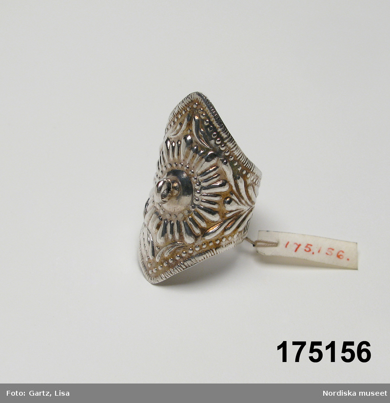 Fingerring