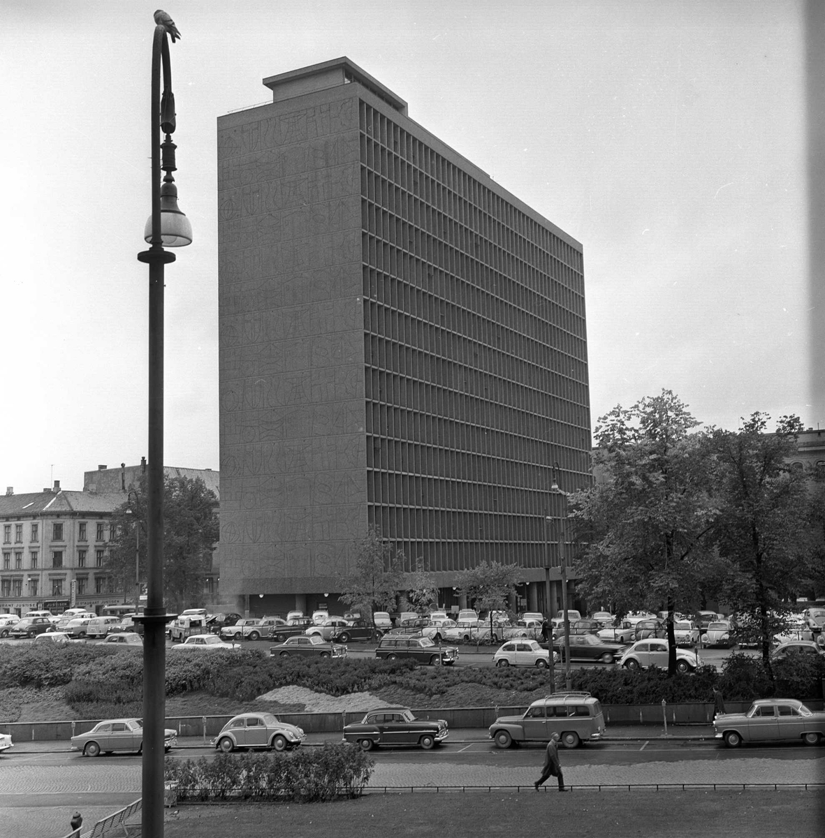 Regjeringskvartalet Oslo 01 10 1965 Regjeringsbygningen Norsk Folkemuseum Digitaltmuseum