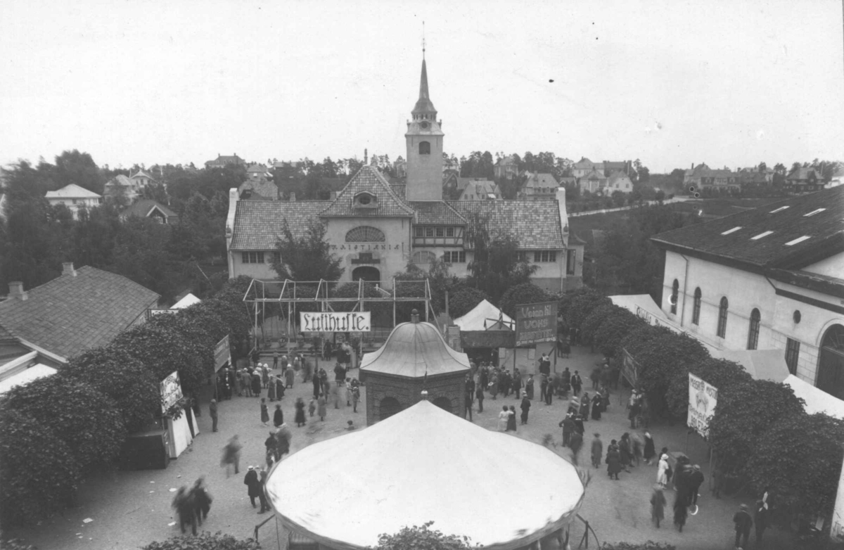 Marked på Torget på Norsk Folkemuseum 1922.. Foto/Photo.