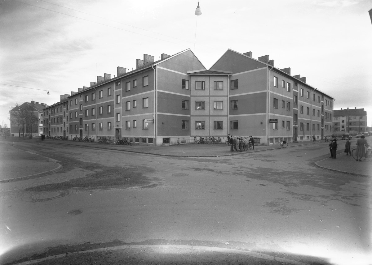 Ar 1956 Kaserngatan 100 108 Pa Brynas Gavle Lansmuseet Gavleborg Digitaltmuseum